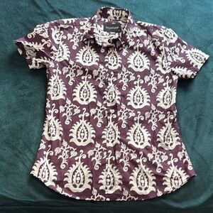 Wildfang Purple and White Casual Button Down Shirt with Tailored Fit